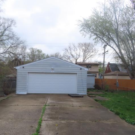 1929 South 7th Avenue Maywood IL 60153