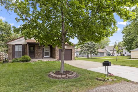 1406 Kaskaskia Avenue Elgin IL 60123