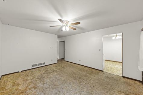 1406 Kaskaskia Avenue Elgin IL 60123