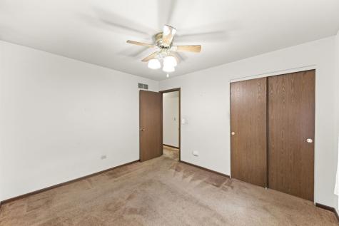 1406 Kaskaskia Avenue Elgin IL 60123