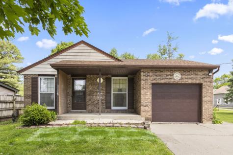 1406 Kaskaskia Avenue Elgin IL 60123