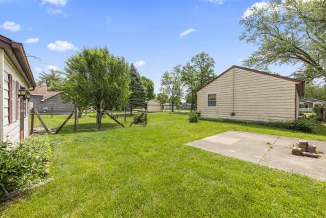 1406 Kaskaskia Avenue Elgin IL 60123