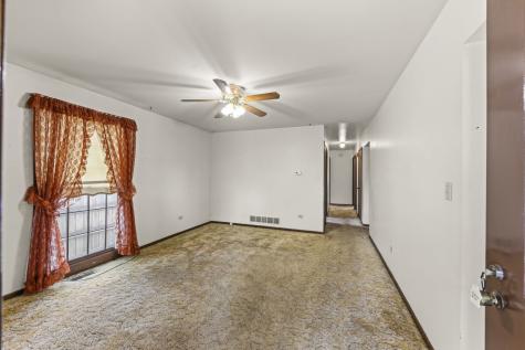 1406 Kaskaskia Avenue Elgin IL 60123