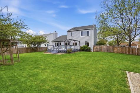 207 Briar Ridge Lane Lake Villa IL 60046