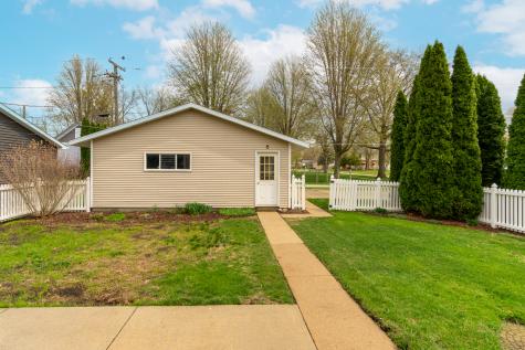 408 West First North Street Wenona IL 61377