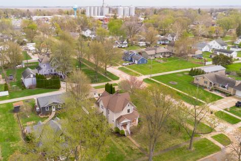 408 West First North Street Wenona IL 61377