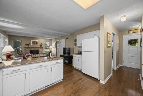 512 South Bristol Lane Arlington Heights IL 60005