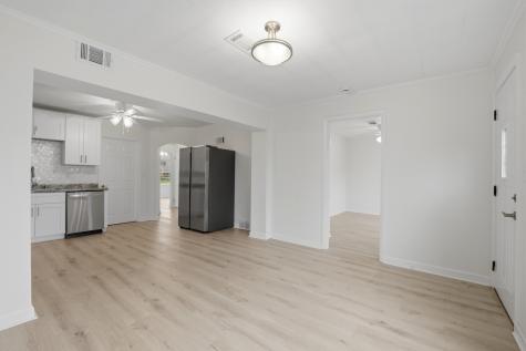 4438 Wesley Terrace Schiller Park IL 60176
