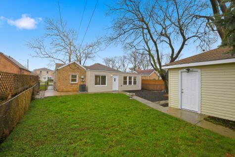 4438 Wesley Terrace Schiller Park IL 60176