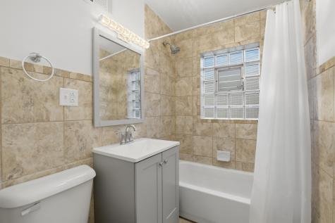 4438 Wesley Terrace Schiller Park IL 60176