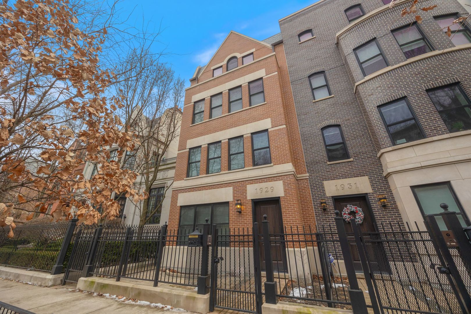 1929 South Prairie Avenue Chicago IL 60616