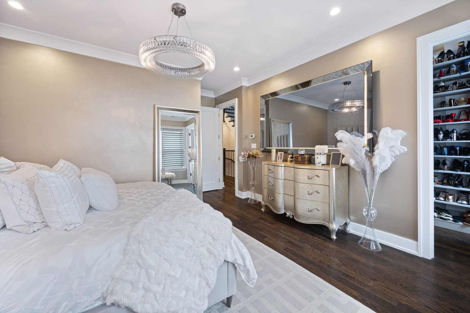 1929 South Prairie Avenue Chicago IL 60616