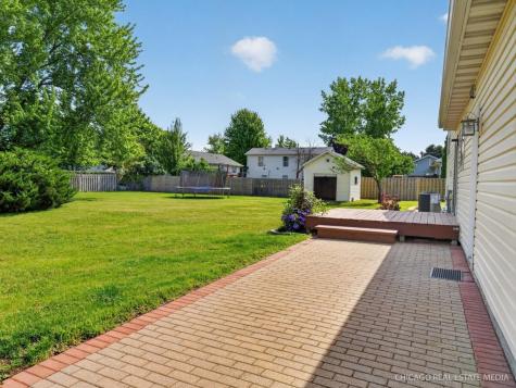 909 Northfield Avenue Harvard IL 60033