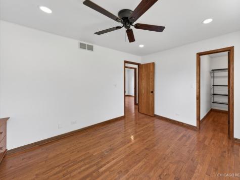 909 Northfield Avenue Harvard IL 60033