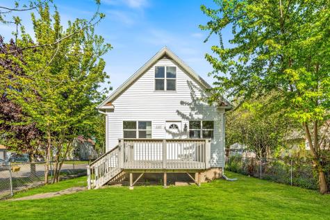 1107 Victoria Avenue North Chicago IL 60064