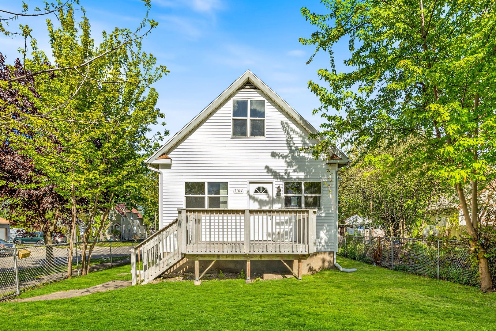 1107 Victoria Avenue North Chicago IL 60064