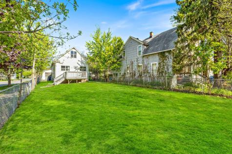 1107 Victoria Avenue North Chicago IL 60064