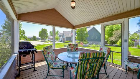 1418 Beach Lane Sycamore IL 60178