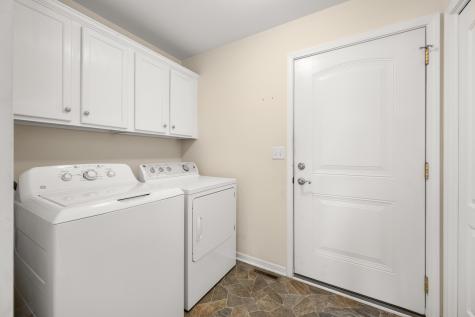 1418 Beach Lane Sycamore IL 60178