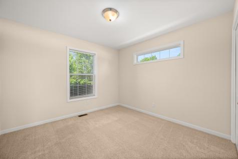 1418 Beach Lane Sycamore IL 60178