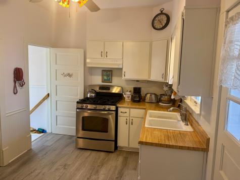 742 South 4th Street Dekalb IL 60115