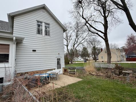 742 South 4th Street Dekalb IL 60115