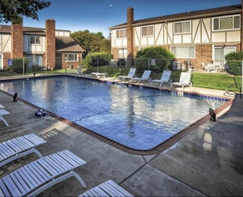 1260 Briarwood Lane Libertyville IL 60048