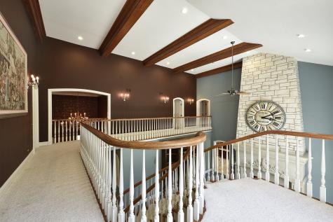 1661 Balmoral Lane Inverness IL 60067