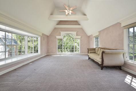1661 Balmoral Lane Inverness IL 60067