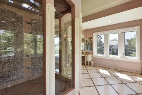 1661 Balmoral Lane Inverness IL 60067