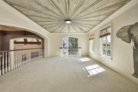 1661 Balmoral Lane Inverness IL 60067