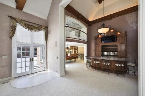 1661 Balmoral Lane Inverness IL 60067