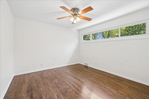 11 Logan Avenue Geneva IL 60134