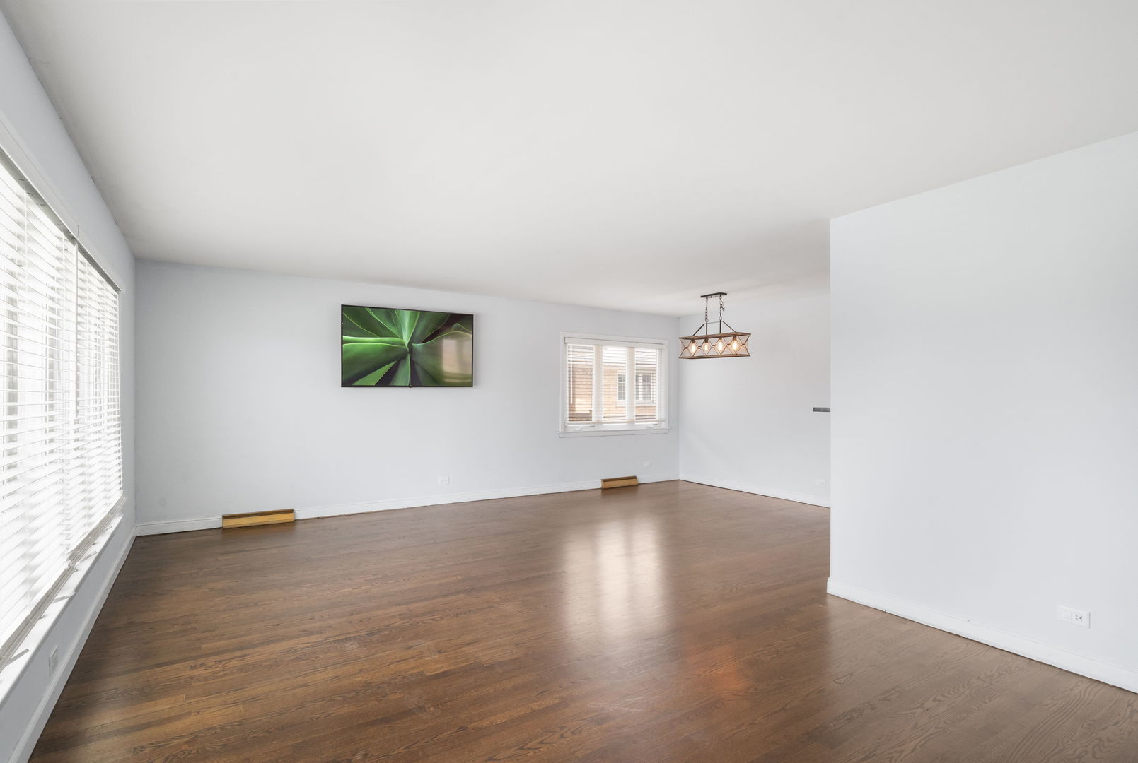 5129 North Chester Avenue Chicago IL 60656