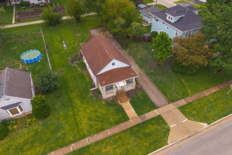 125 East Jackson Street Cullom IL 60929