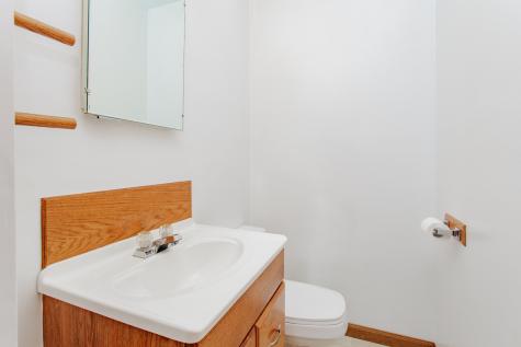 818 Leahy Circle Des Plaines IL 60016