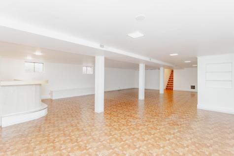 818 Leahy Circle Des Plaines IL 60016