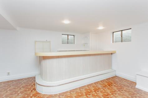 818 Leahy Circle Des Plaines IL 60016