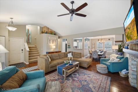 2997 Coastal Drive Aurora IL 60503