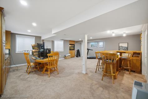 2997 Coastal Drive Aurora IL 60503