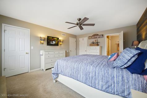 2997 Coastal Drive Aurora IL 60503