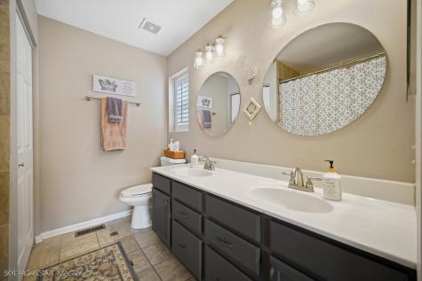 2997 Coastal Drive Aurora IL 60503