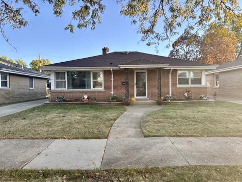 5821 Superior Street Berkeley IL 60163