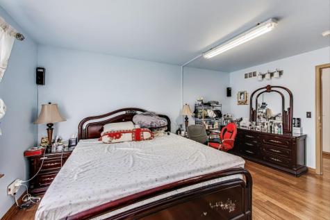 487 North Anna Lane Romeoville IL 60446