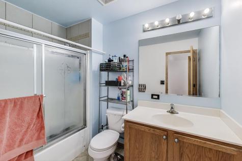 487 North Anna Lane Romeoville IL 60446