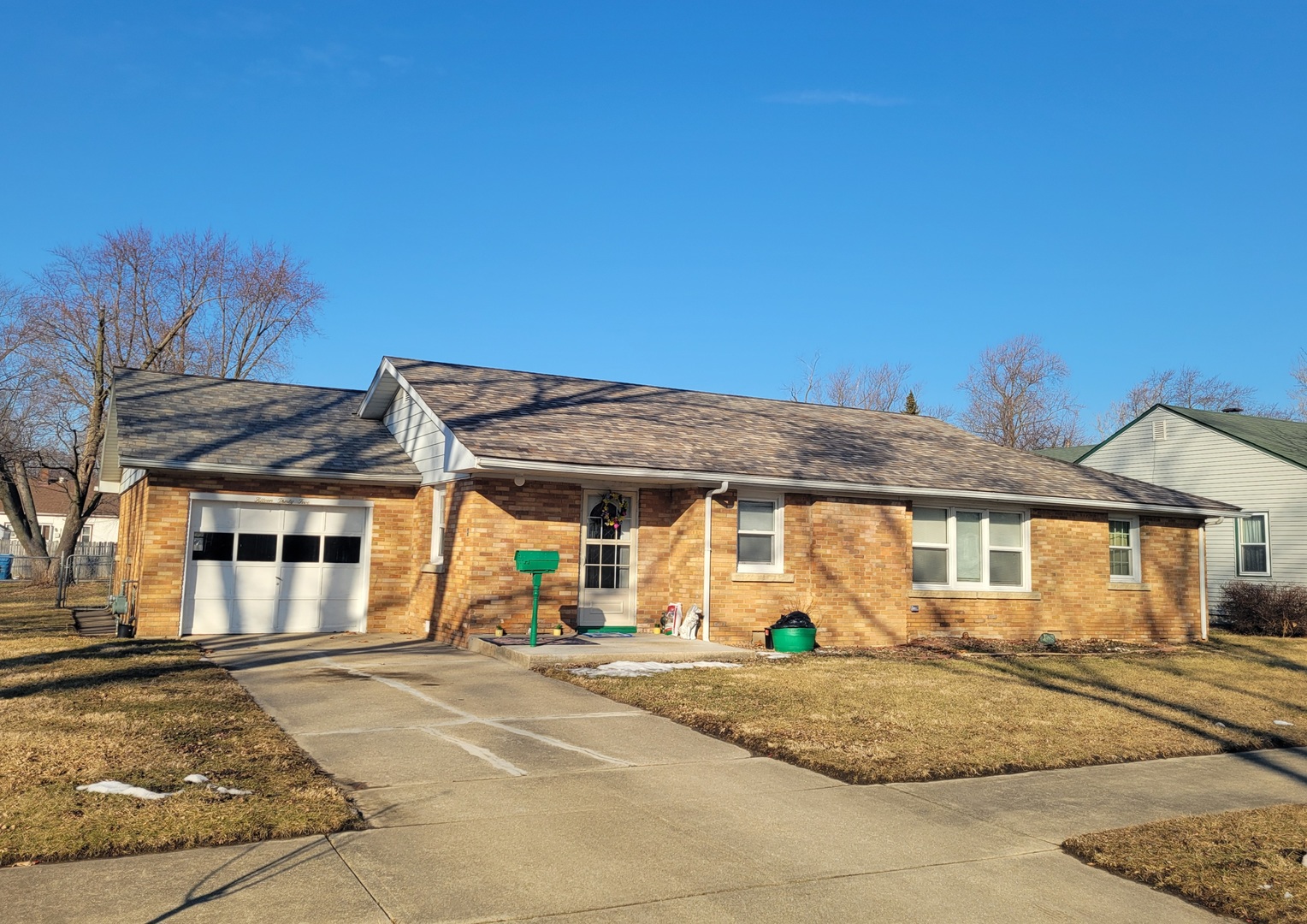 1535 & 1535 1/2 South 5th Avenue Kankakee IL 60901