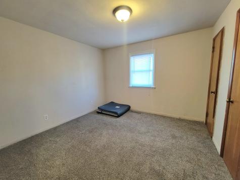 1535 & 1535 1/2 South 5th Avenue Kankakee IL 60901