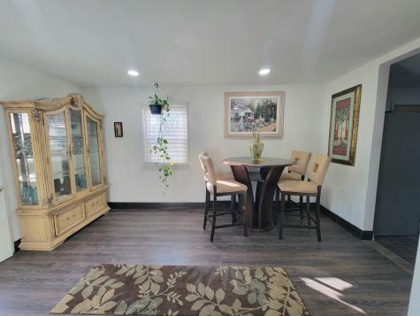 1535 & 1535 1/2 South 5th Avenue Kankakee IL 60901