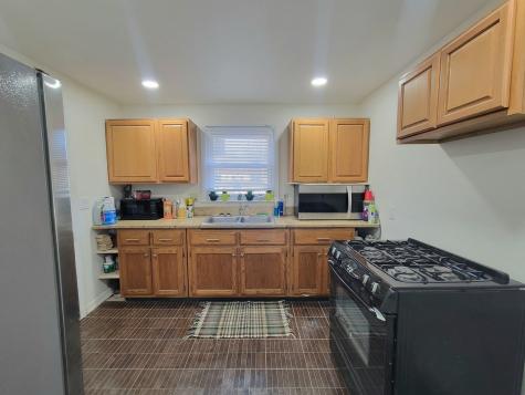 1535 & 1535 1/2 South 5th Avenue Kankakee IL 60901