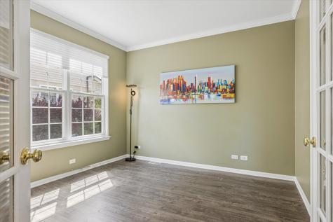 1230 West Claridge Court Palatine IL 60067